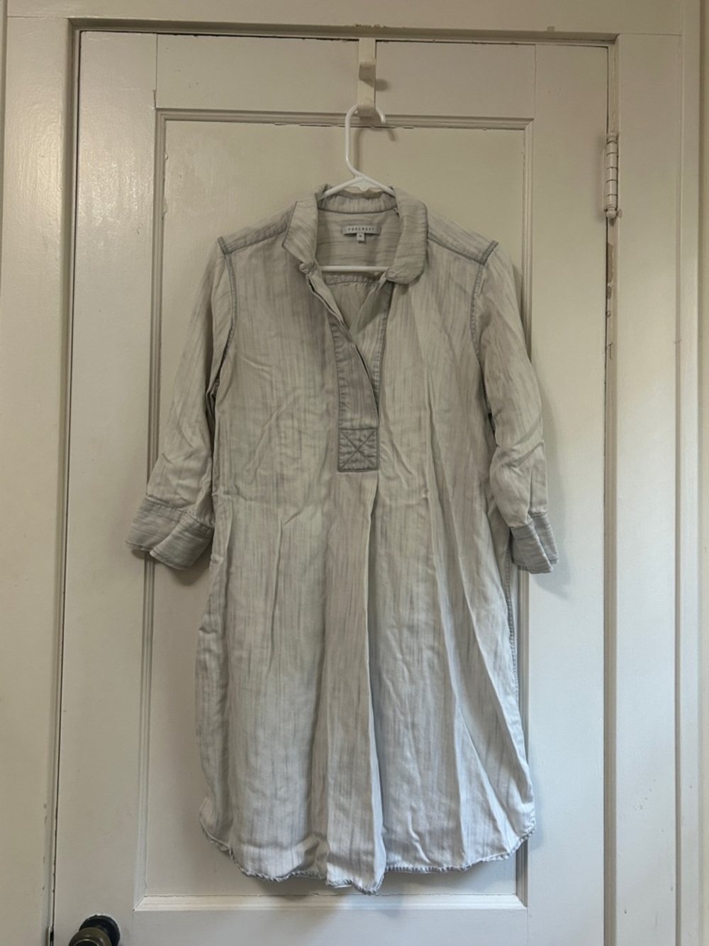 Women’s Foxcroft Light Gray Shirt Dress - Size 14